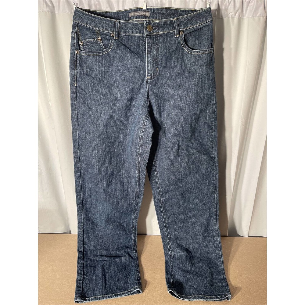Liz Claiborne Womens Jeans•Straight Leg Fit•Size: 10•Dark Wash•Denim•